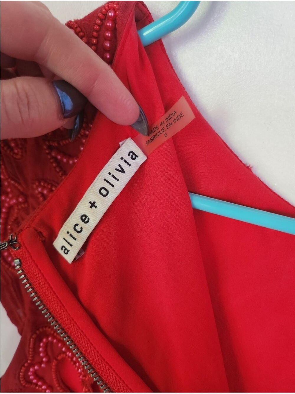 RARE Alice + Olivia Red Beaded Cropped Top Sz 0 - Picture 3 of 4